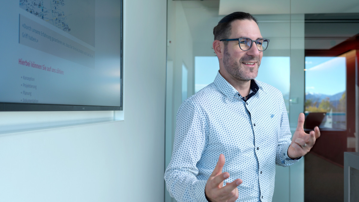 Helltec Philipp Slanzi Leiter Netzbau Planung